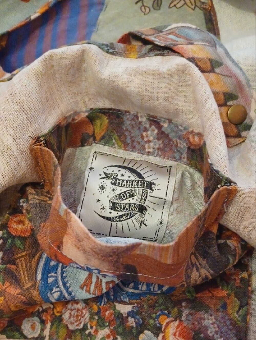 Floral Print Shoulder Bag - Brown & Blue - Picture 9 of 9